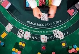 Mobile users in the Philippines browsing betpark sports events